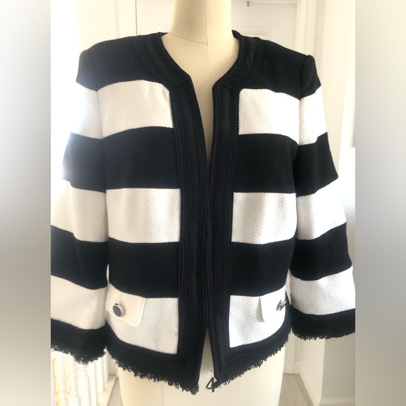 White House Black market tweed striped jacket. - Picture 3 of 16